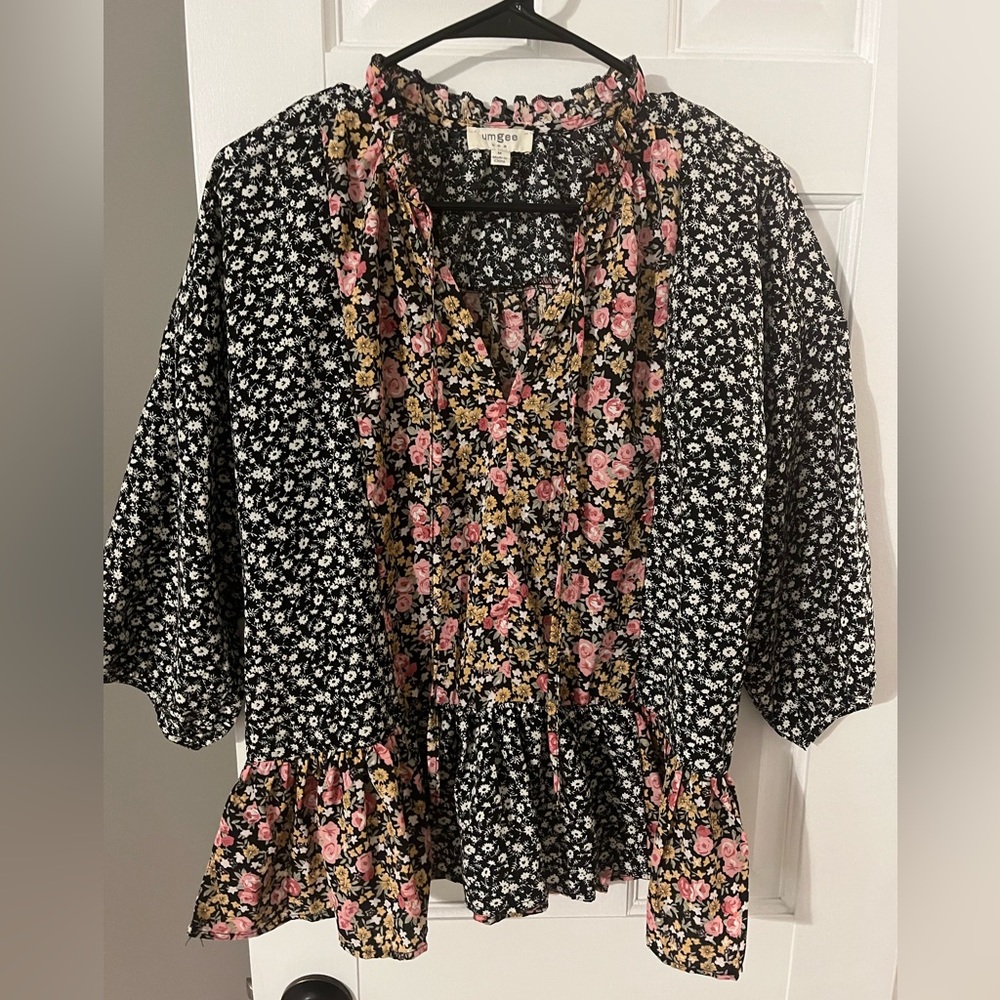 Umgee Floral Blouse, Size M
